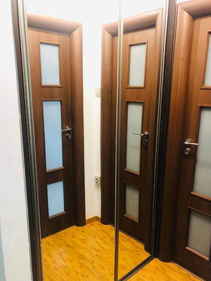 Bucharest Apartment Near The Center, Subway, Mall And Park Екстериор снимка